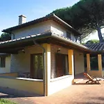Di Biserno Villa *
